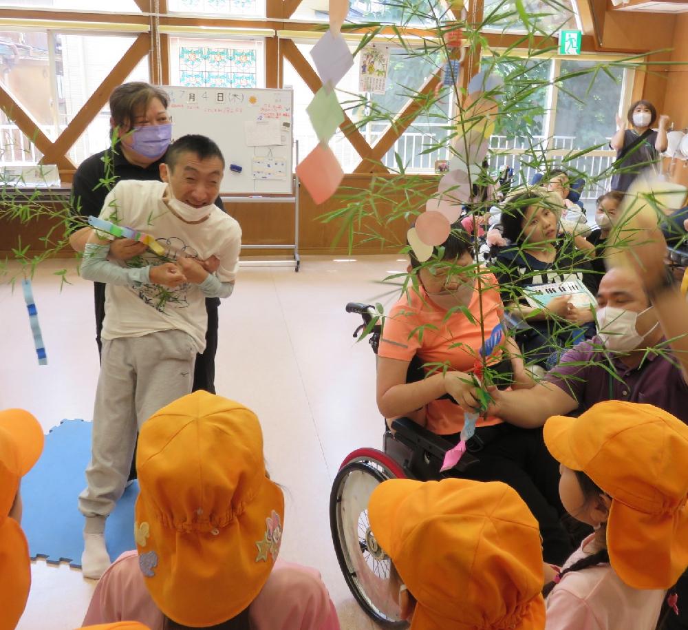 七夕飾り＆笹の贈呈！